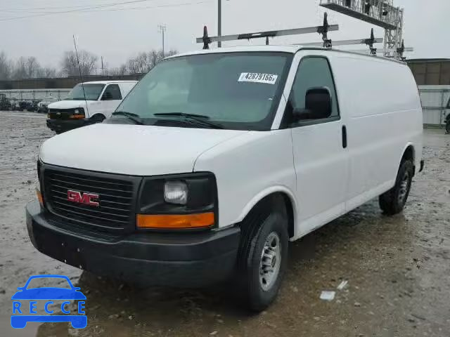 2010 GMC SAVANA G35 1GT2GTAG5A1121863 Bild 1