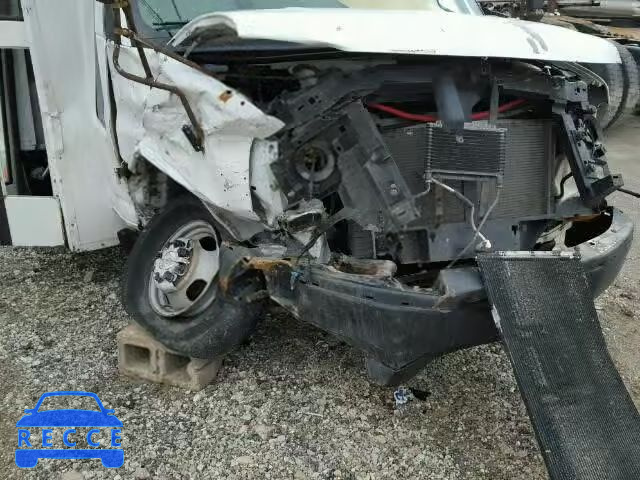 2007 CHEVROLET EXPRESS CU 1GBHG31U371150582 image 8