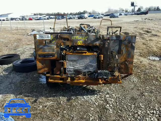 1999 CHEVROLET P30 1GBKP37J3X3303470 Bild 1