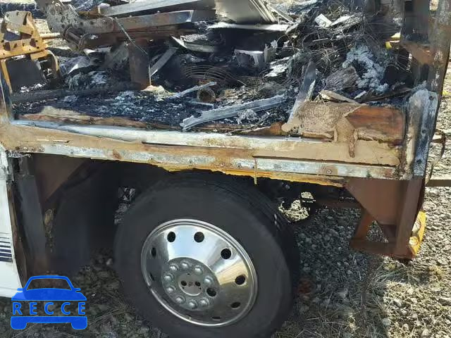1999 CHEVROLET P30 1GBKP37J3X3303470 Bild 8