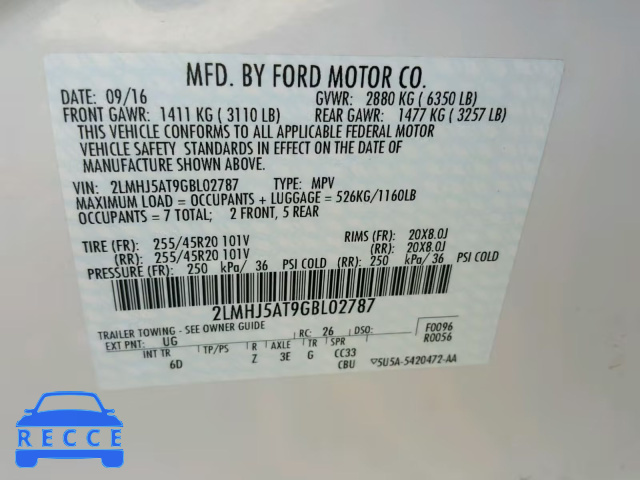 2016 LINCOLN MKT 2LMHJ5AT9GBL02787 Bild 9
