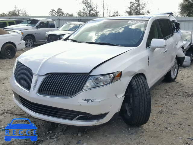 2016 LINCOLN MKT 2LMHJ5AT9GBL02787 Bild 1