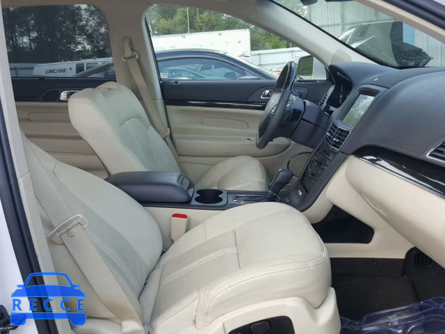 2016 LINCOLN MKT 2LMHJ5AT9GBL02787 Bild 4