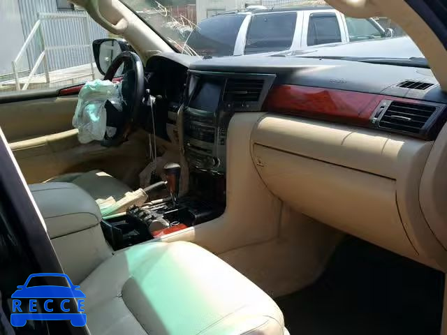 2011 LEXUS LX 570 JTJHY7AX0B4064208 image 4