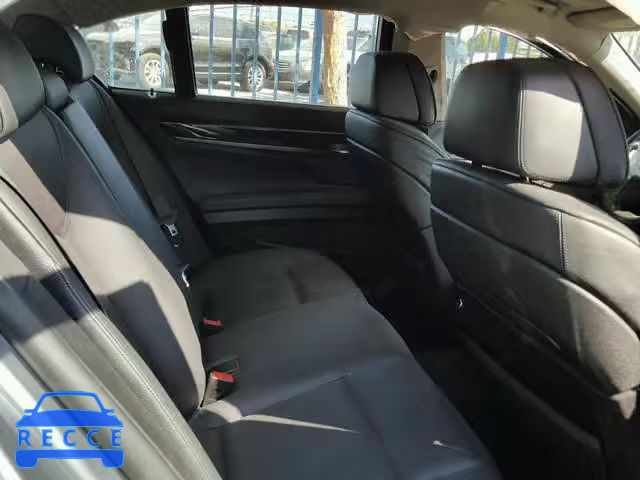 2012 BMW 740 I WBAKA4C58CC613892 image 5