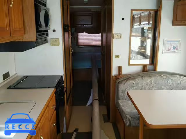 1999 FORD MOTORHOME 3FCNF53S7XJA02609 image 5
