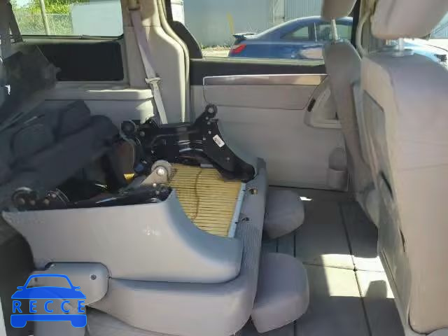 2010 VOLKSWAGEN ROUTAN S 2V4RW4DX0AR227139 зображення 5