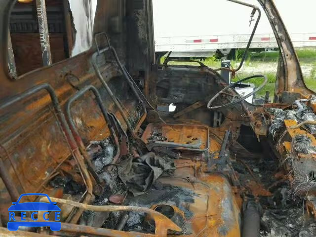 1999 GMC W4500 W450 J8DC4B14XX7006869 image 5