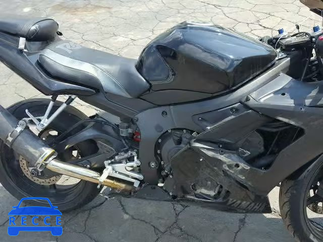 2008 YAMAHA YZFR6 S JYARJ06E78A039273 Bild 8