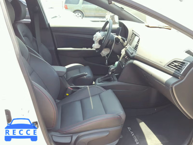 2018 HYUNDAI ELANTRA SP KMHD04LB4JU636898 image 4