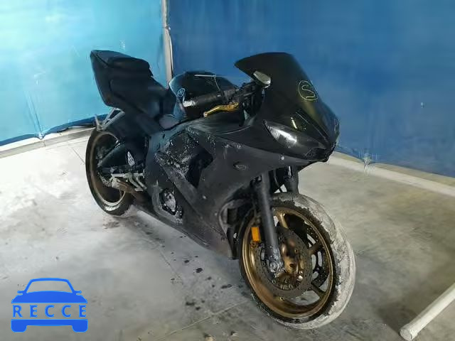 2009 YAMAHA YZFR6 S JYARJ06E39A041345 Bild 0