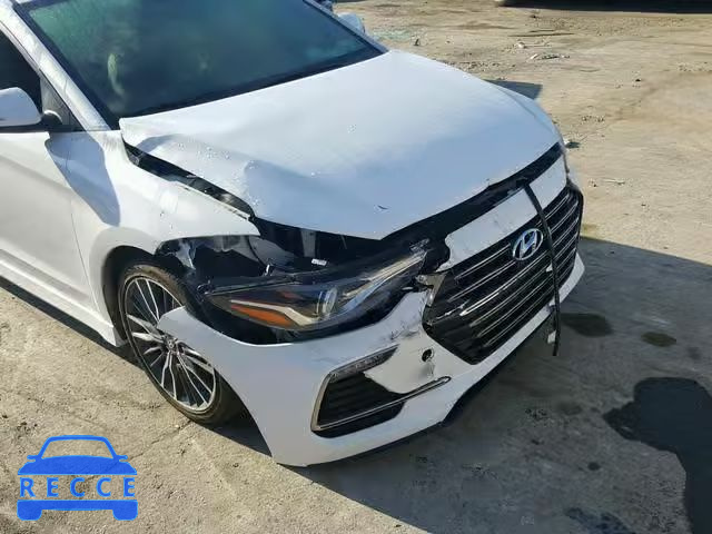 2018 HYUNDAI ELANTRA SP KMHD04LB0JU545708 image 8