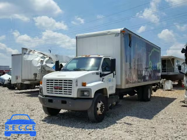 2005 GMC C7500 C7C0 1GDJ7C1C55F501315 Bild 1