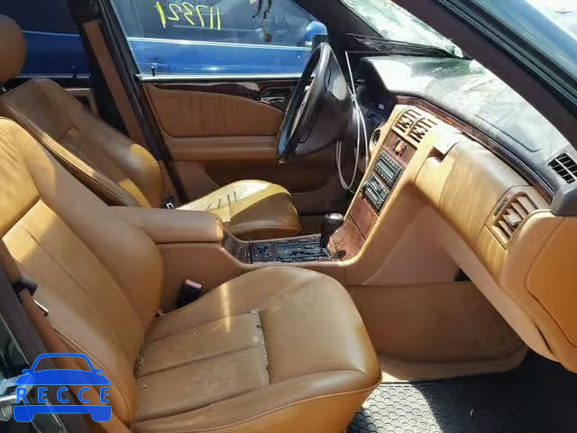 1998 MERCEDES-BENZ E 300TD WDBJF25F2WA468311 image 4