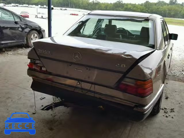 1993 MERCEDES-BENZ 300 E 2.8 WDBEA28E4PB995314 Bild 8