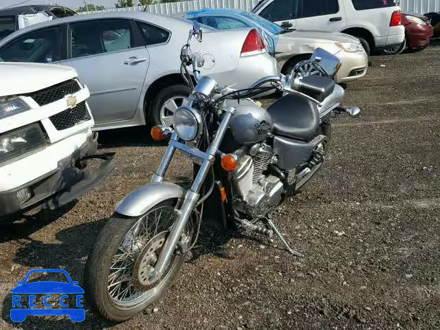 2004 HONDA VT600 CD JH2PC21384M502366 Bild 1