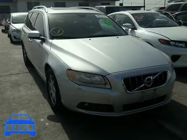 2010 VOLVO V70 3.2 YV1982BW5A1125417 image 0