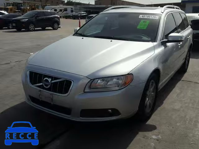 2010 VOLVO V70 3.2 YV1982BW5A1125417 image 1