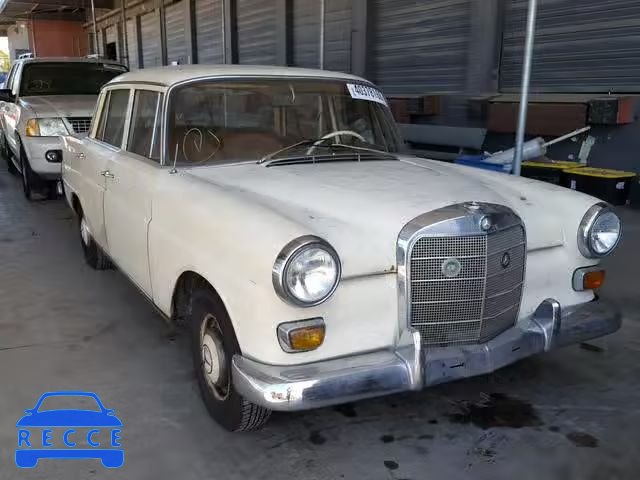 1966 MERCEDES-BENZ 240 11001010156636 image 0