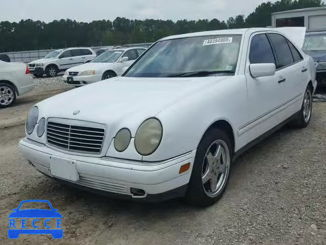 1998 MERCEDES-BENZ E 300TD WDBJF25F3WA479494 image 1