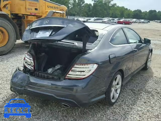 2014 MERCEDES-BENZ C 350 WDDGJ5HB8EG172246 image 3