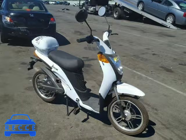 2012 OTHE SCOOTER 2012N0V1NSC00TER зображення 0