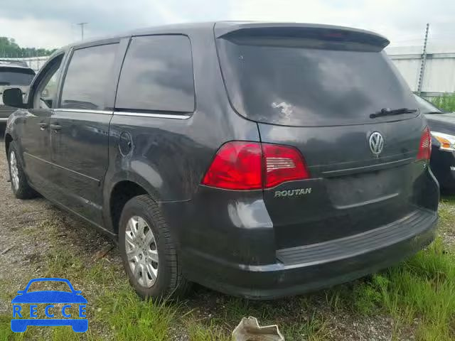 2011 VOLKSWAGEN ROUTAN S 2V4RW4DG1BR642441 image 2