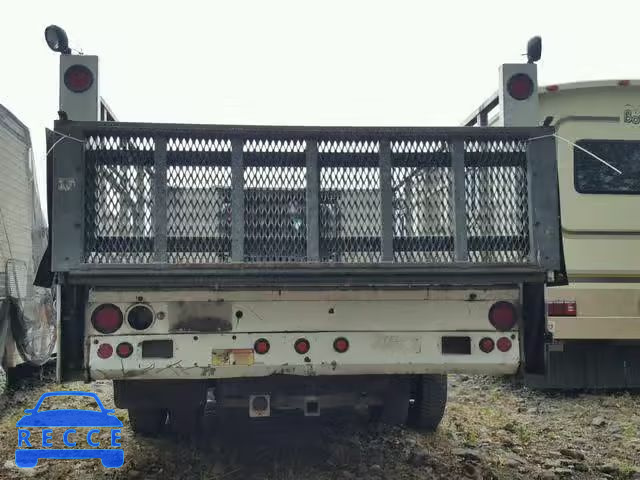 2004 GMC C5500 C5C0 1GDE5C1104F504854 image 9