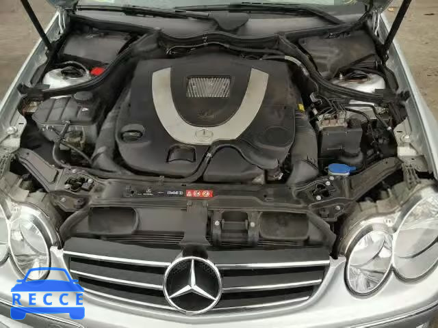 2008 MERCEDES-BENZ CLK 550 WDBTK72F48T096063 image 6