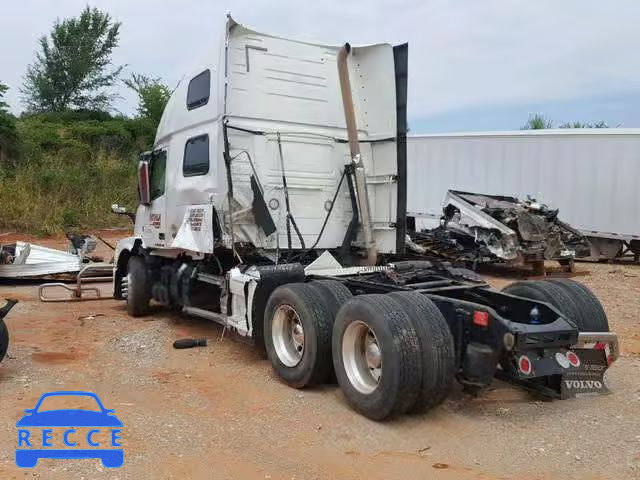 2018 VOLVO VN VNL 4V4NC9EH0JN889441 Bild 2