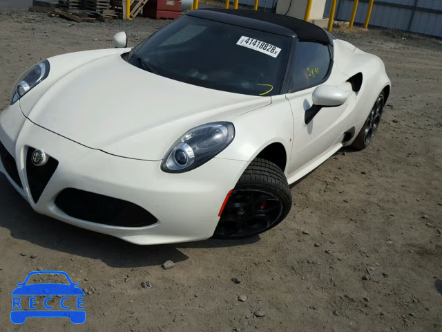 2016 ALFA ROMEO 4C SPIDER ZARBAAB4XGM179040 Bild 1