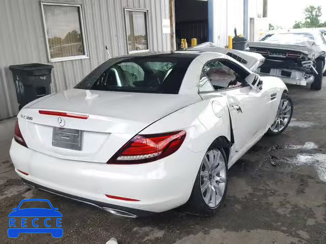 2018 MERCEDES-BENZ SLC 300 WDDPK3JA3JF155759 image 3