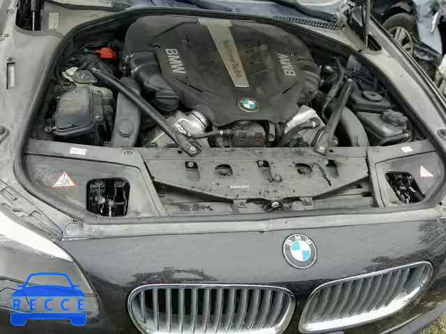 2011 BMW 550 XI WBAFU9C56BC786475 Bild 6