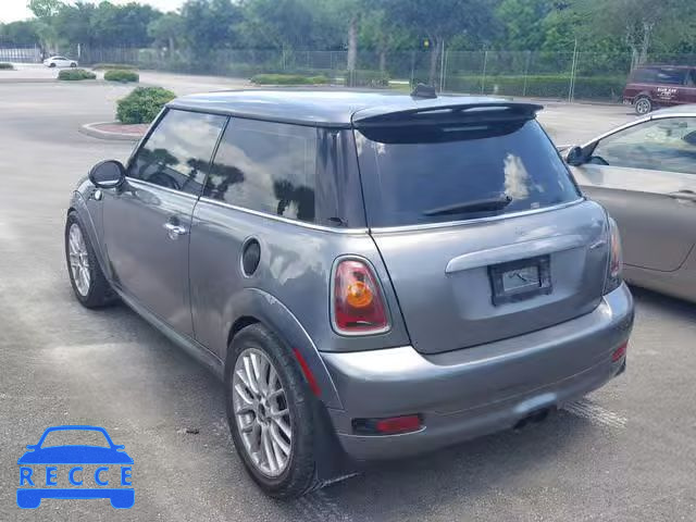 2009 MINI COOPER SPO WMWMF93519TF96744 Bild 2