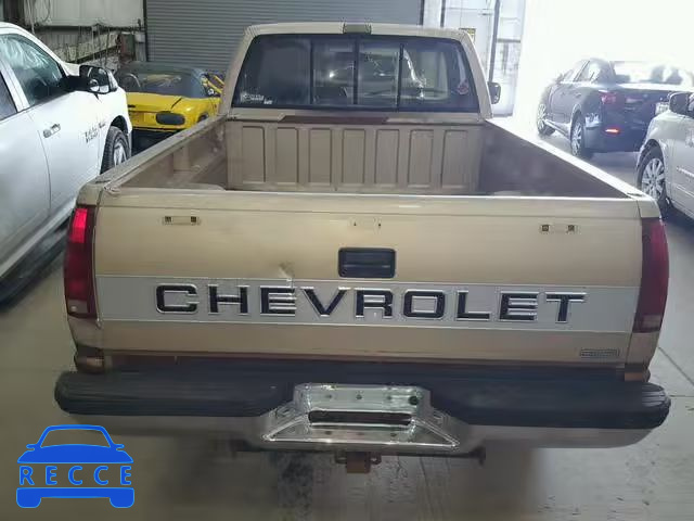 1990 CHEVROLET GMT 400 1GCFC24K4LZ134504 Bild 5