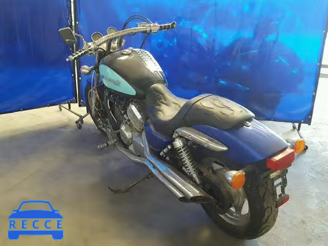 2003 HONDA VF750 C JH2RC431X3M900063 image 2