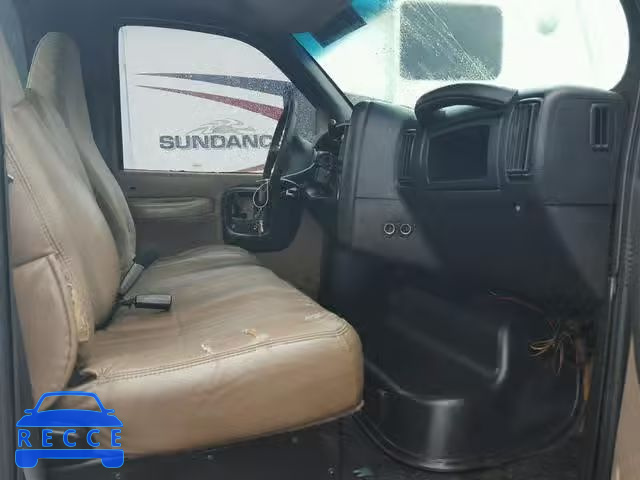 2004 GMC C5500 C5C0 1GDG5C1E74F900355 image 4