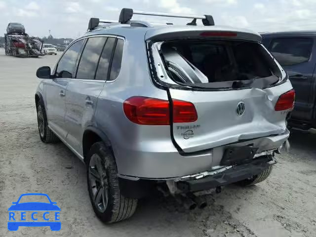 2017 VOLKSWAGEN TIGUAN SPO WVGTV7AX4HK018385 Bild 2