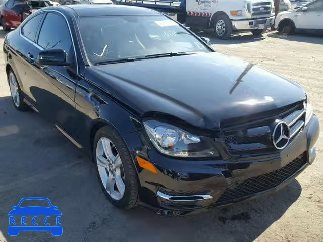 2015 MERCEDES-BENZ C 250 WDDGJ4HBXFG385324 image 0