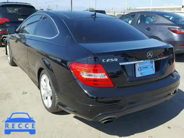 2015 MERCEDES-BENZ C 250 WDDGJ4HBXFG385324 image 2