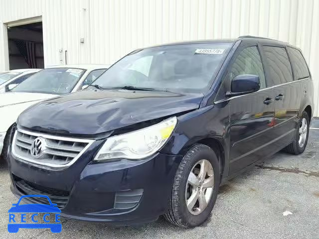 2011 VOLKSWAGEN ROUTAN SEL 2V4RW5DG3BR670537 зображення 1