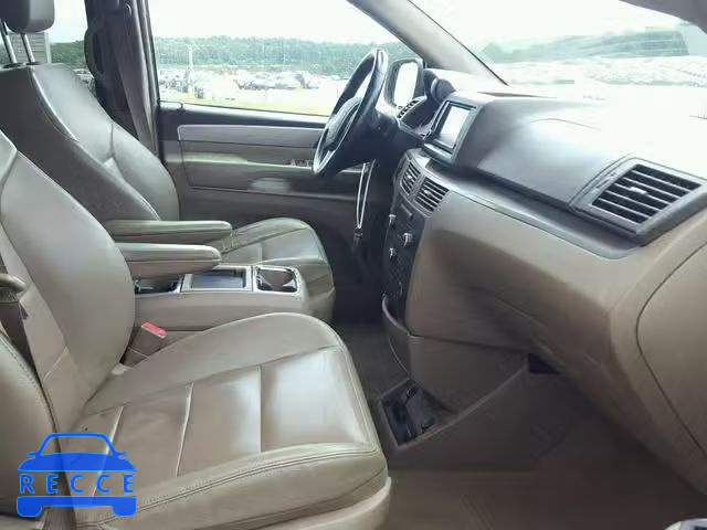 2011 VOLKSWAGEN ROUTAN SEL 2V4RW5DG3BR670537 зображення 4