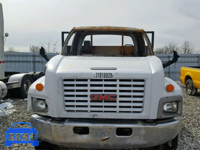 2003 GMC C7500 C7C0 1GDL7E1C93F520502 image 9