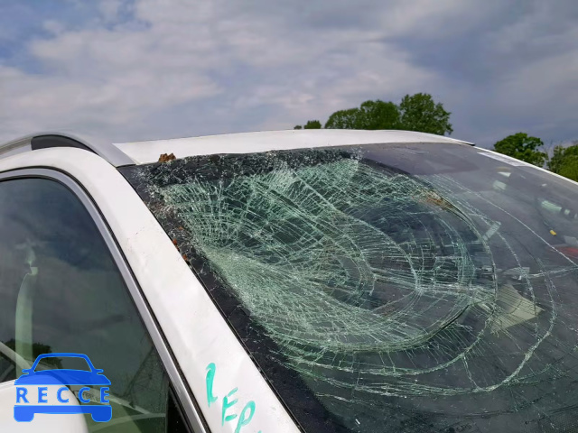2018 VOLVO XC90 T5 YV4102CK0J1347219 image 8