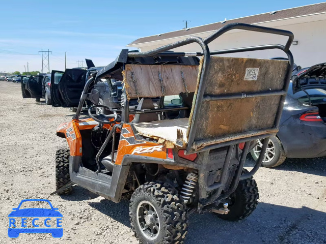 2013 POLARIS RZR 800 4XAVH76A1DF669993 Bild 2