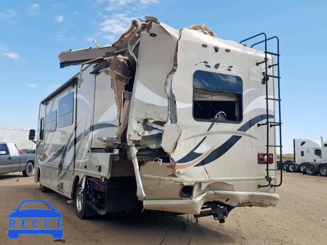 2017 FORD RV 1F65F5DY0H0A12357 image 2