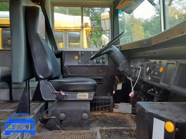 1997 INTERNATIONAL 3000 3800 1HVBBABL9VH449731 image 4
