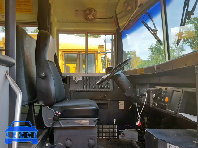 1997 INTERNATIONAL 3000 3800 1HVBBABL1VH449738 image 4