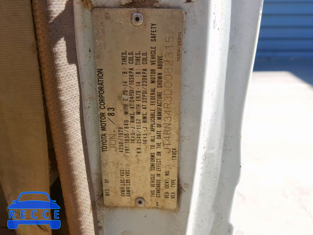 1983 TOYOTA PICKUP 1/2 JT4RN34R3D0082315 image 9