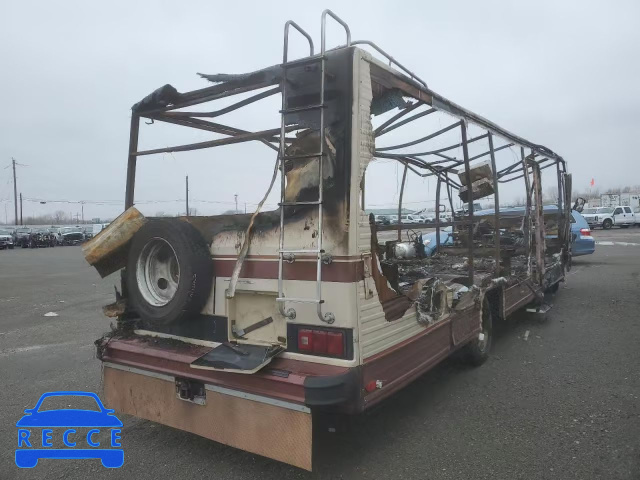 1985 CHEVROLET MOTORHOME 1GBKP37W2F3335689 image 3